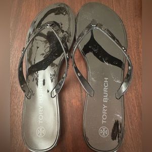 TORY BURCH Women's Logo Studded Jelly Flip Flop Sandals